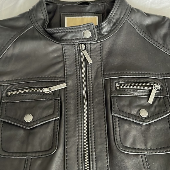 Michael Kors Black Leather Jacket Size M - Picture 2 of 6